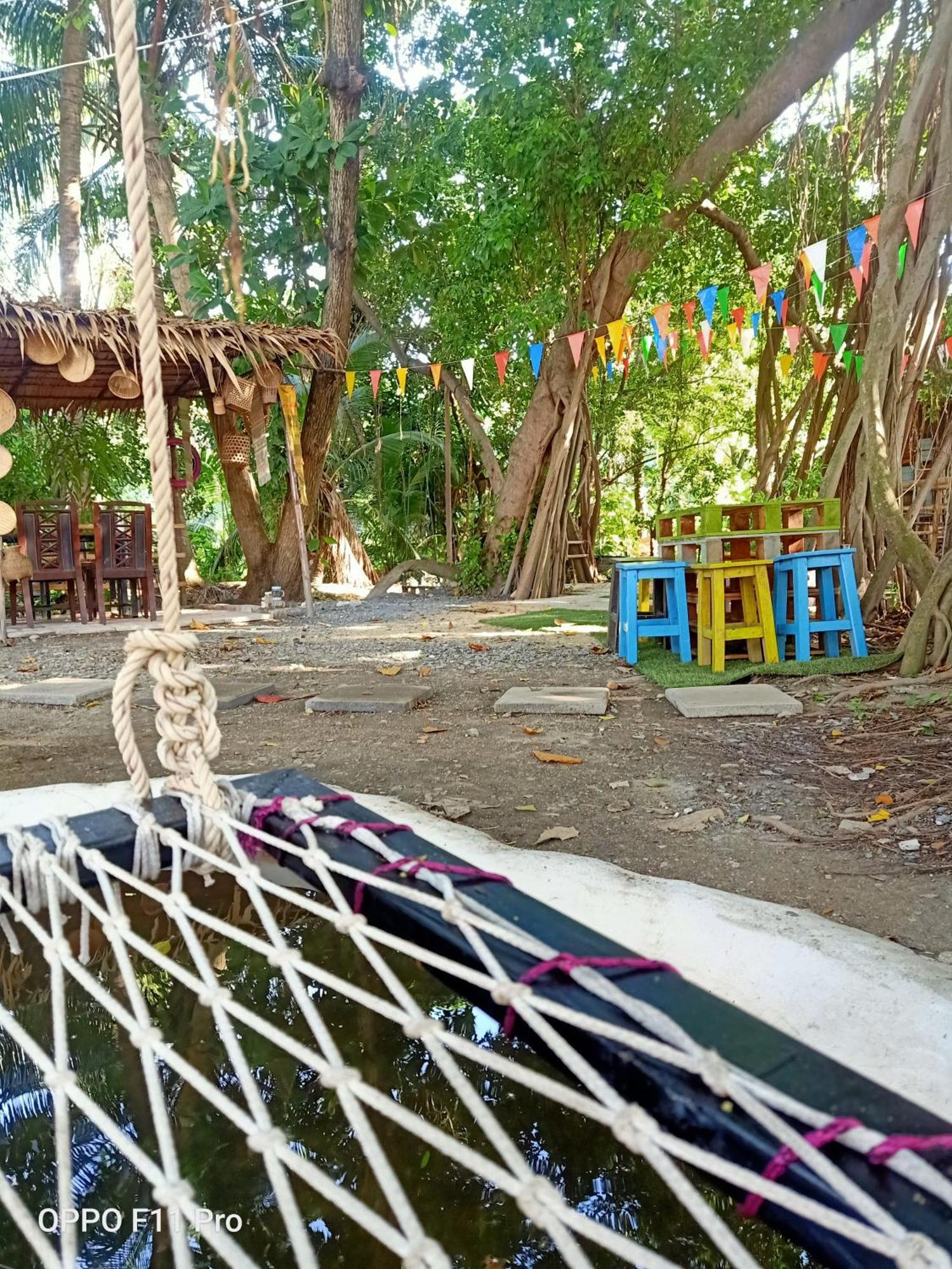 Do Dee Cafe Bangkok Hostel Exterior photo